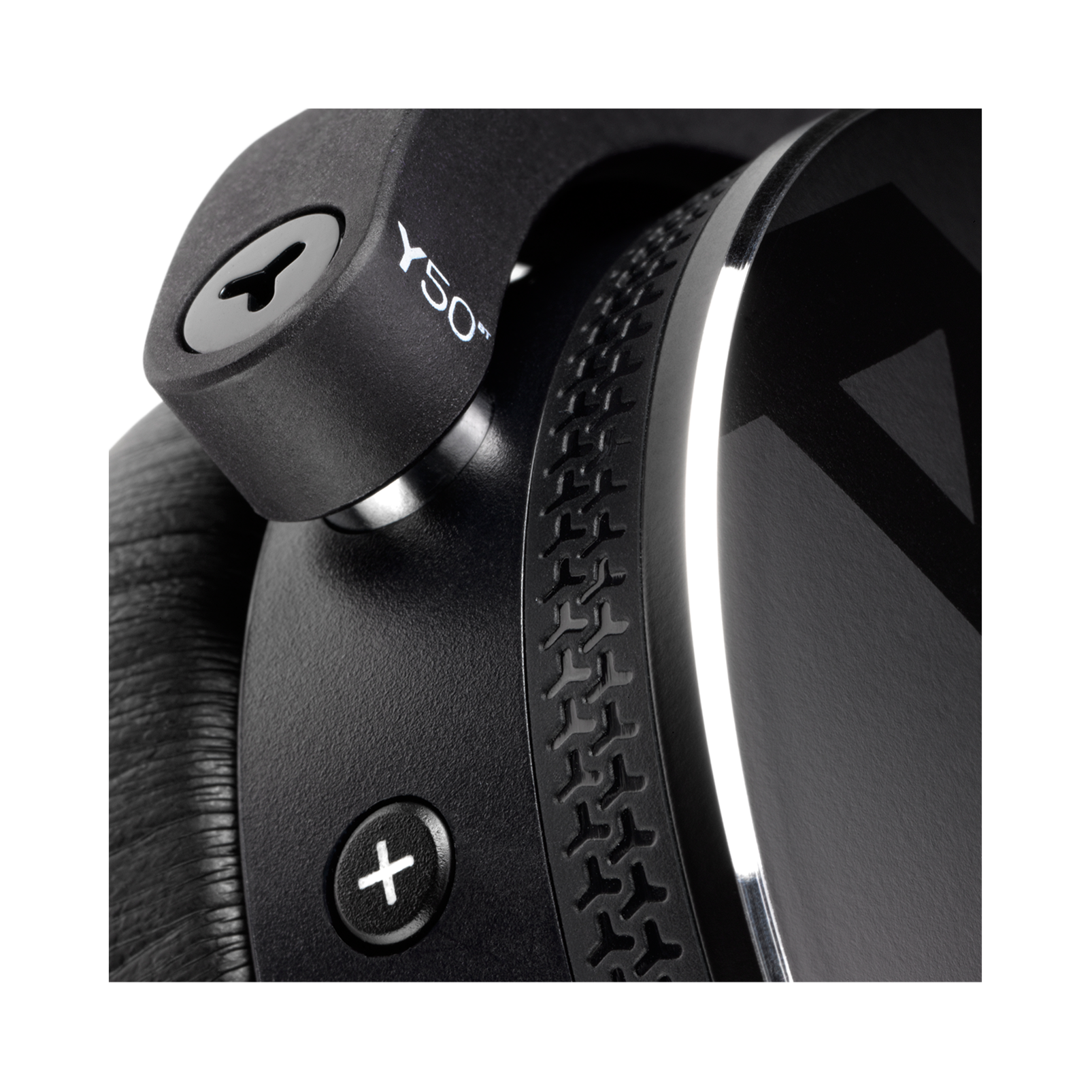 Y50BT | On-ear Bluetooth headphones